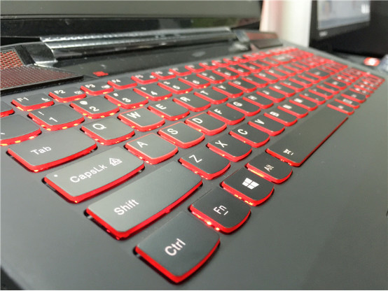 联想i54200m能打守望先锋吗,联想y700i5笔记本