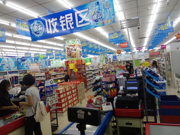 太原理工大学学姐迎新,新生怎么去太原理工大学