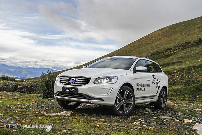 沃尔沃xc60试驾视频2020第一视角,2023款沃尔沃xc60高原试驾