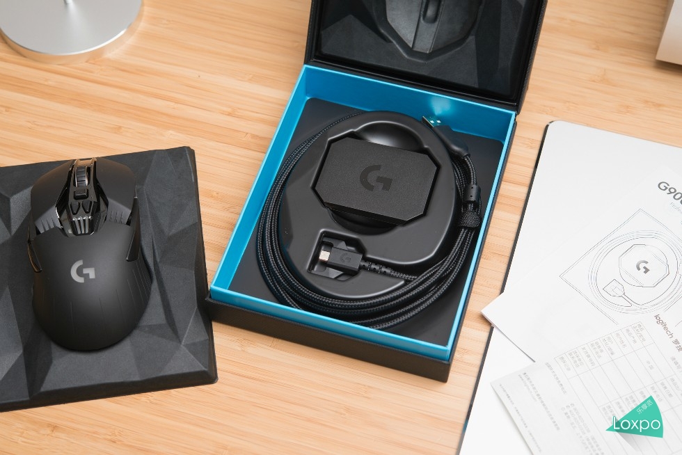 罗技鼠标g900是蓝牙无线鼠标吗 (罗技g900g无线鼠标)