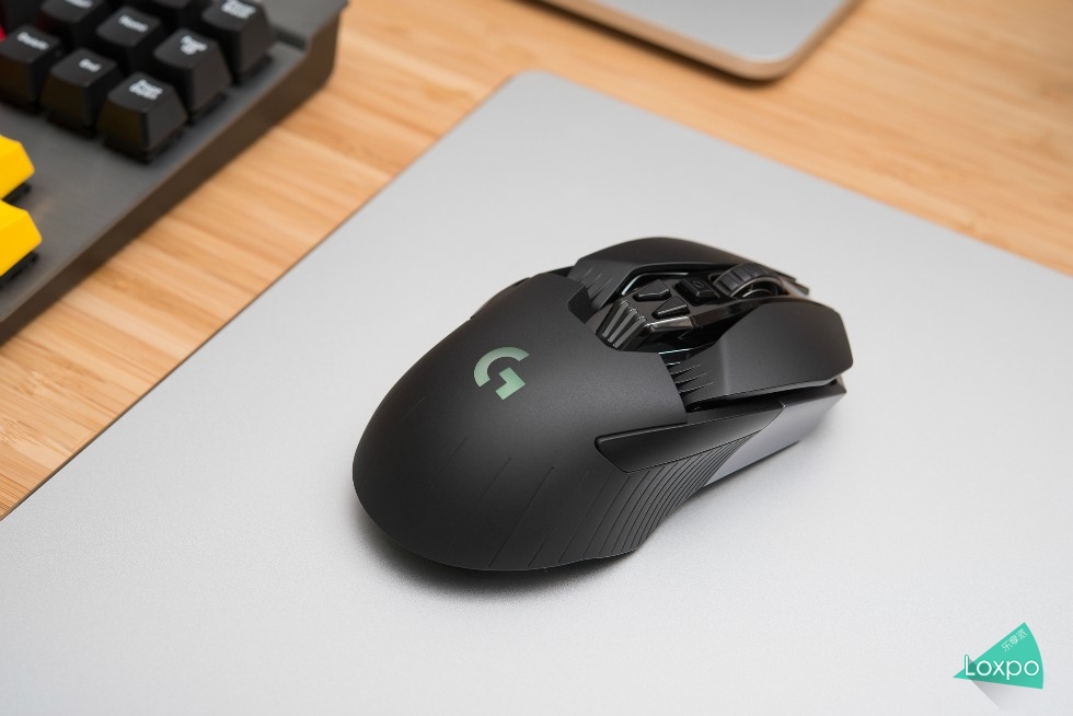 罗技鼠标g900是蓝牙无线鼠标吗 (罗技g900g无线鼠标)