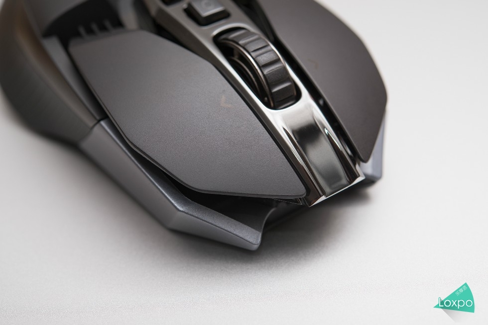 罗技鼠标g900是蓝牙无线鼠标吗 (罗技g900g无线鼠标)