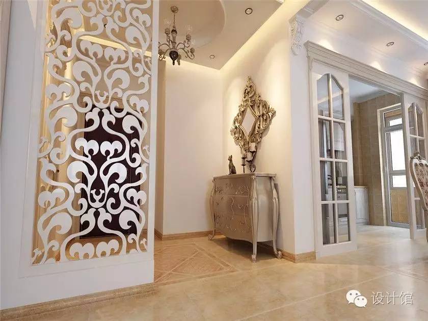 进门就是长廊怎么做隔断,大门隔断轻奢