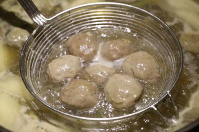 一帮吃货,一群吃货在一起会发生什么