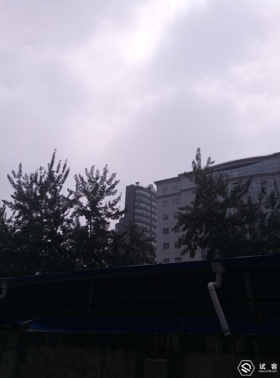 魅蓝3青年良品参数,魅蓝3s标准版评测