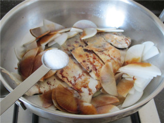 萝卜鲳鱼,鲳鱼萝卜粉丝汤