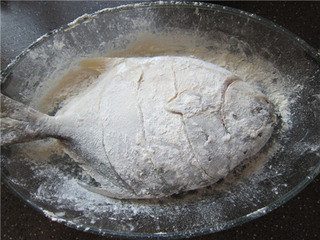 萝卜鲳鱼,鲳鱼萝卜粉丝汤