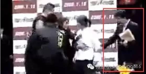 周星驰受外国主持人挑衅视频,周星驰外国上节目时被侮辱