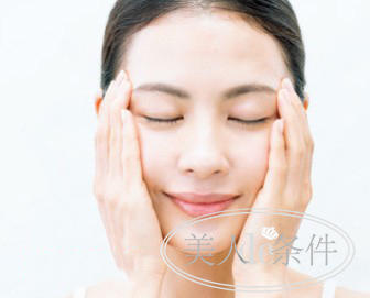 护肤品广告的水光感是怎么拍的,护肤品效果真的有广告说的神奇吗