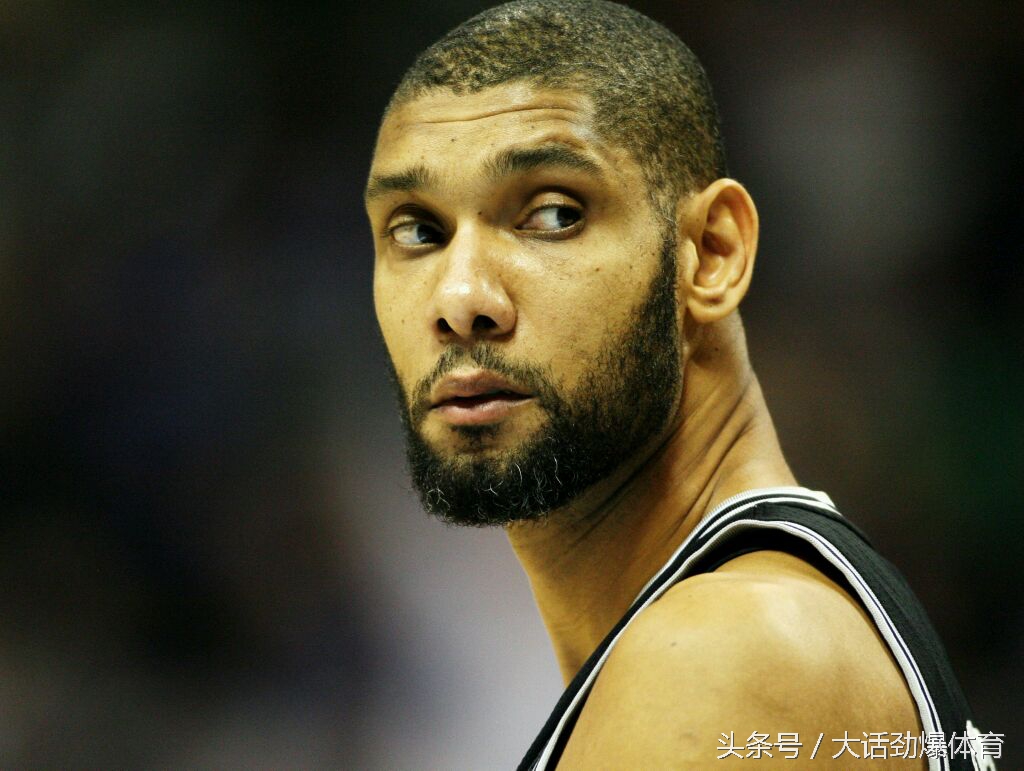 NBA历史十大巨星对应足球历史十大巨星!你觉得哪组合理?