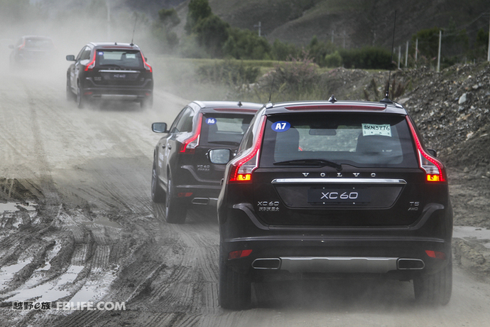 沃尔沃xc60试驾视频2020第一视角,2023款沃尔沃xc60高原试驾