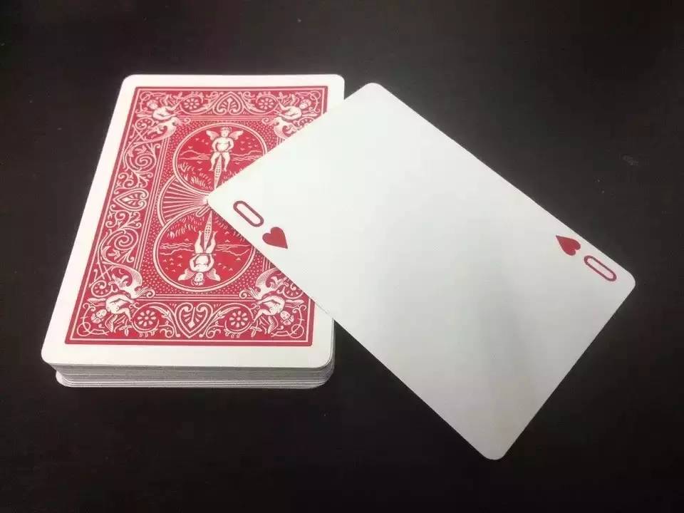 校红|北电林宇瀚-1000多包方便面调味料作品的创造者