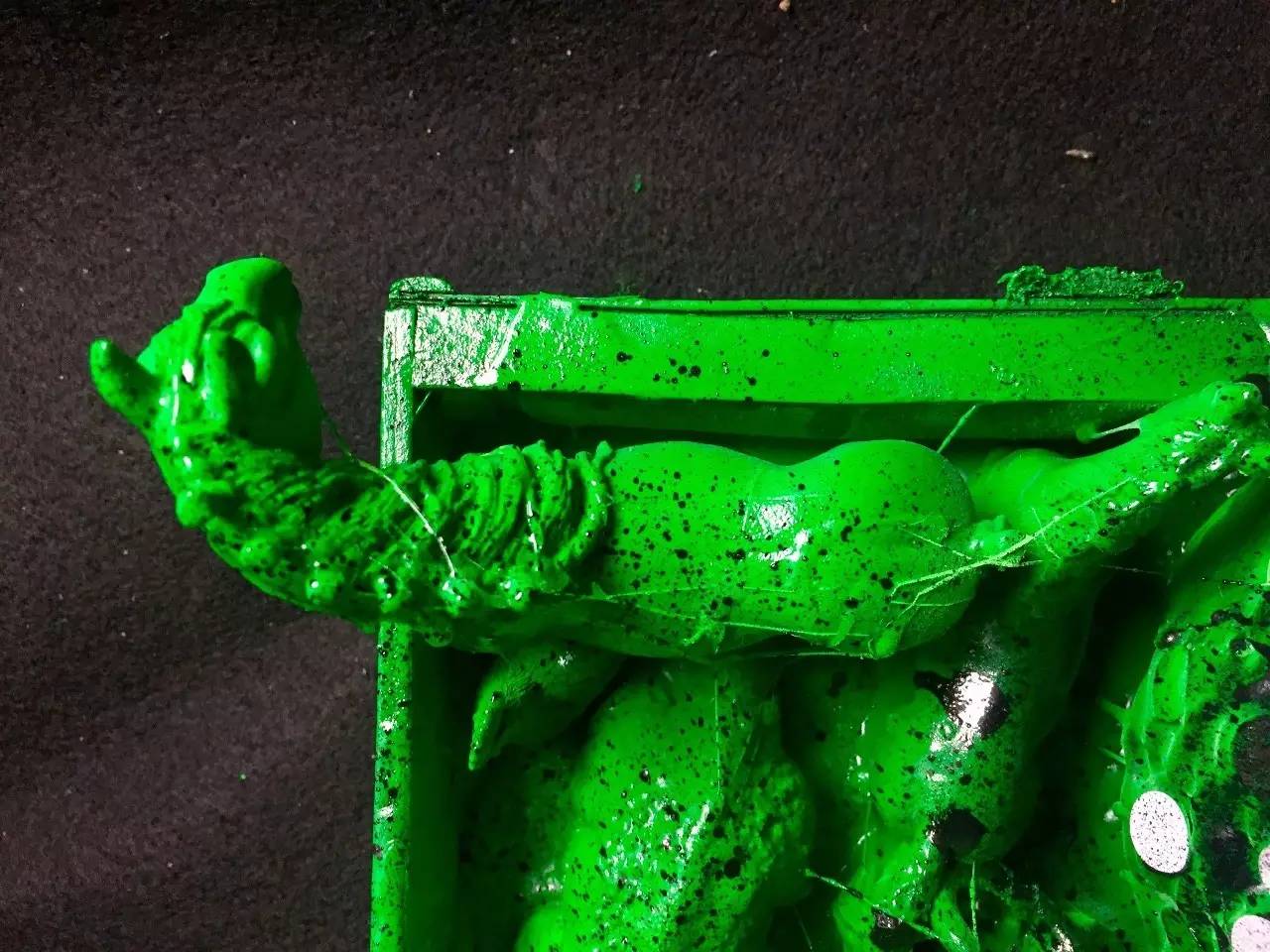 校红|北电林宇瀚-1000多包方便面调味料作品的创造者