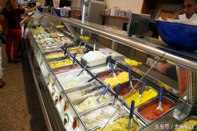 罗马假日一场奇妙的邂逅,这个假日在罗马邂逅爱情