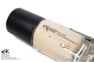 解密粉底涂脸上对比的视频,粉底揭秘