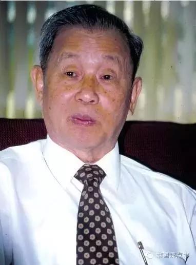 这三个男人是怎么把泰国的糖水卖到全世界的?