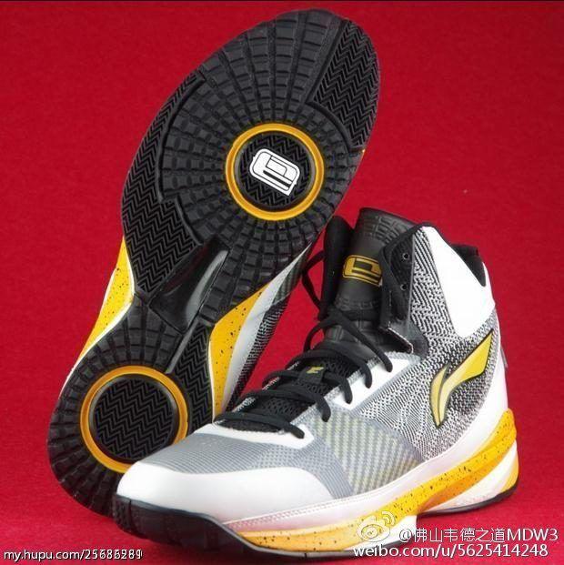 埃文特纳穿过的鞋,埃文特纳上脚球鞋