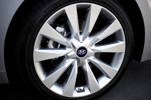 现代雅尊这个车怎么样,现代雅尊这车怎么样