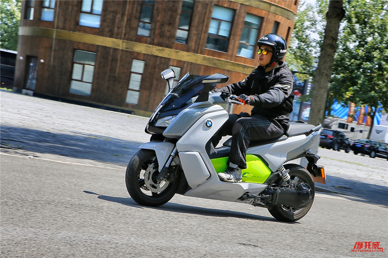 宝马电动摩托车cevolution缺点,宝马电动摩托车cevolution评测
