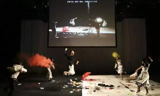 你知道吗？是这个挪威人催生了中国戏剧