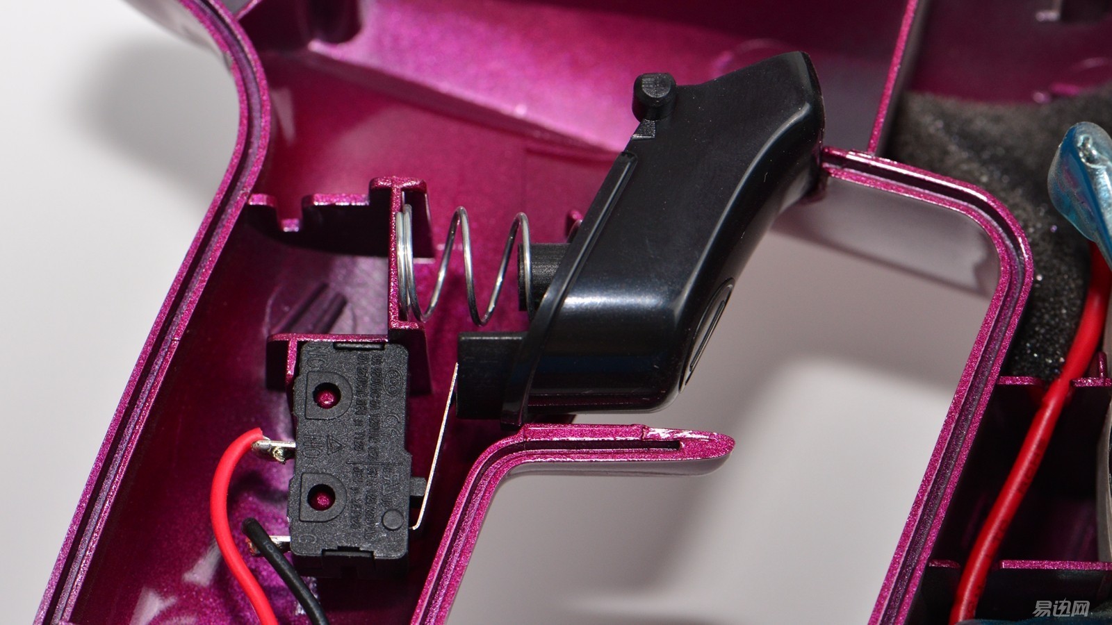 海尔吸尘器zc405s评测,海尔hzw1207z吸尘器拆解