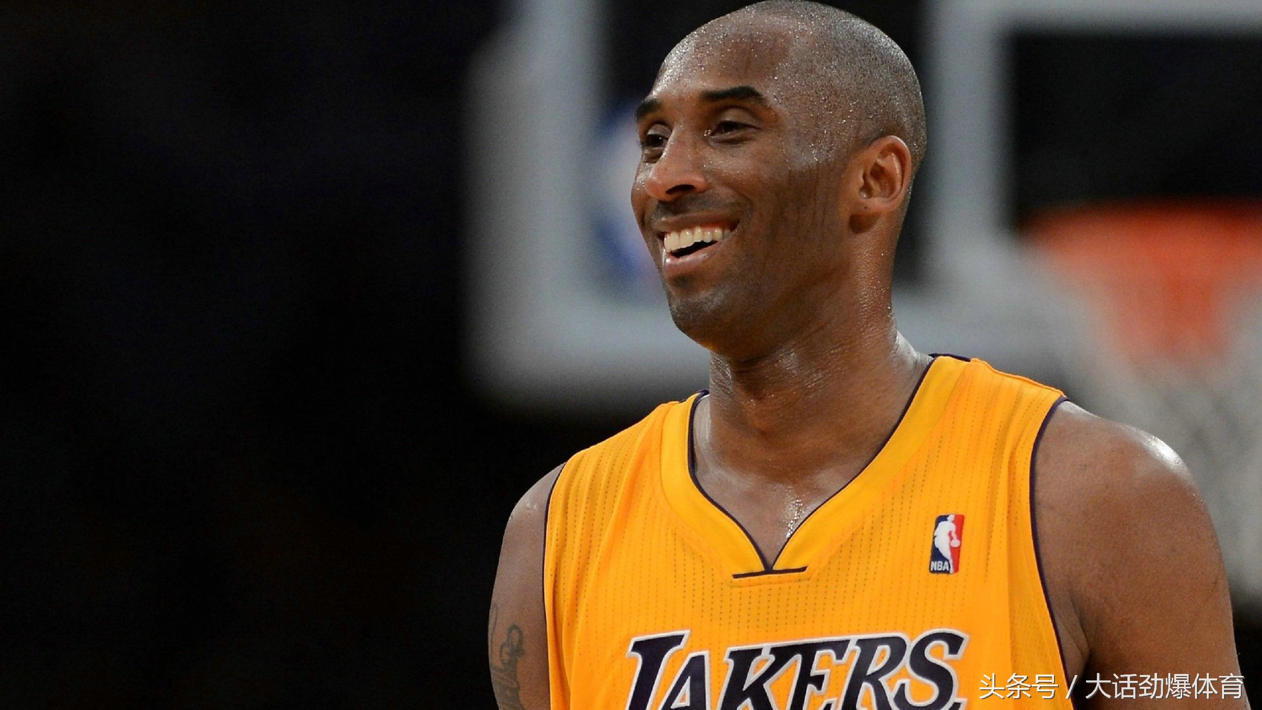 NBA历史十大巨星对应足球历史十大巨星!你觉得哪组合理?