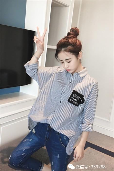 女童宽松时尚上衣,妈妈无袖减龄上衣宽松时尚版