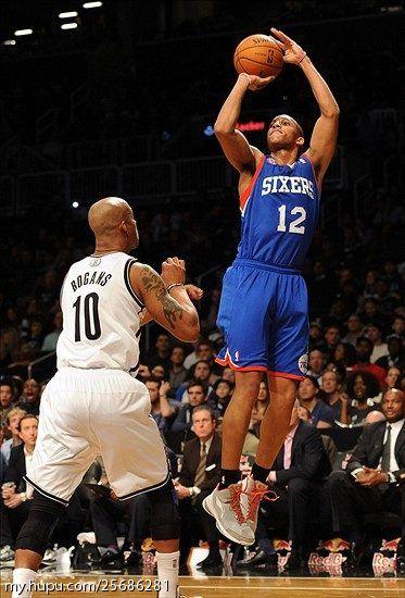 埃文特纳穿过的鞋,埃文特纳上脚球鞋