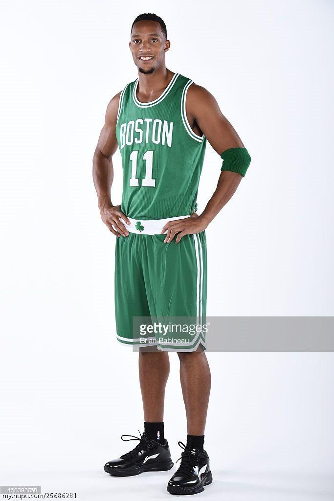 埃文特纳穿过的鞋,埃文特纳上脚球鞋