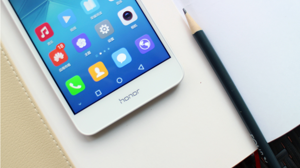 荣耀畅玩5a测评,千元机实力排行榜