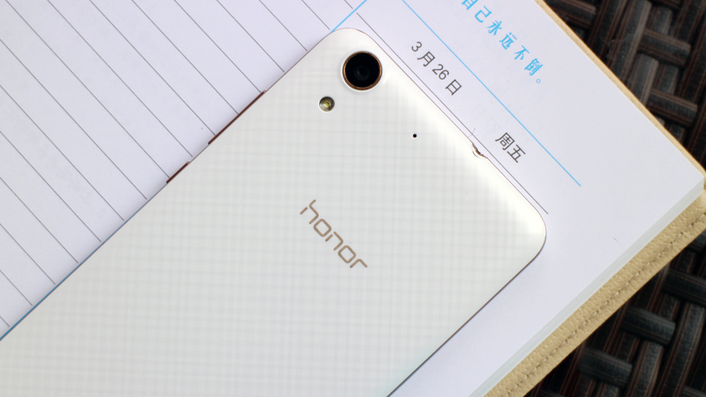 荣耀畅玩5a测评,千元机实力排行榜