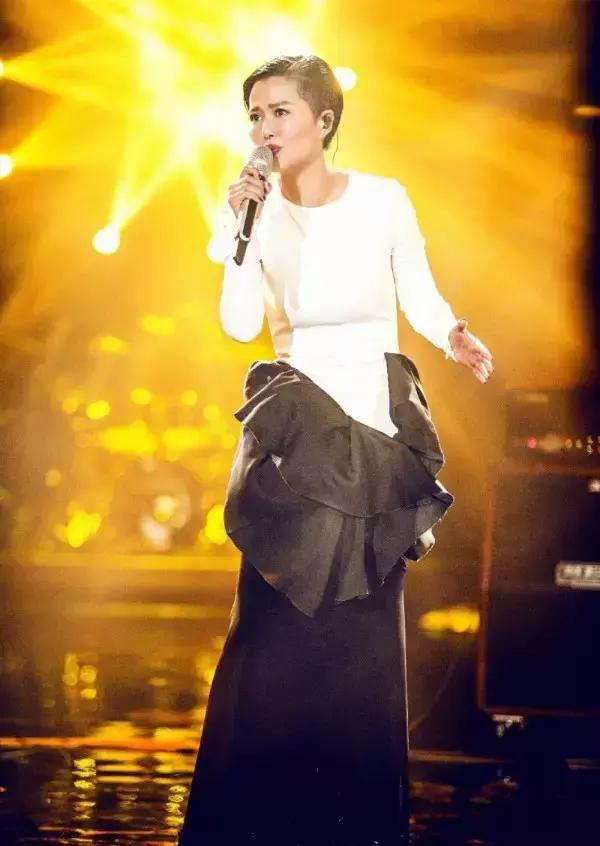 致敬崔健,致敬经典摇滚乐教父崔健老歌