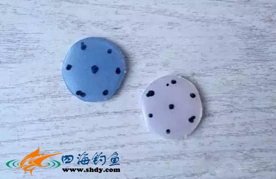 自制翻板钩饵料饼做法,翻板钩正确用法图解