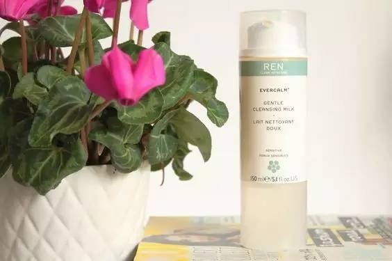 日韩高颜值化妆品,日韩高档化妆品品牌