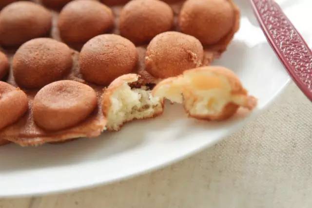 在香港吃到了正宗的港式鸡蛋仔,上海最好吃的鸡蛋仔