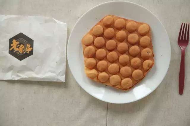 在香港吃到了正宗的港式鸡蛋仔,上海最好吃的鸡蛋仔