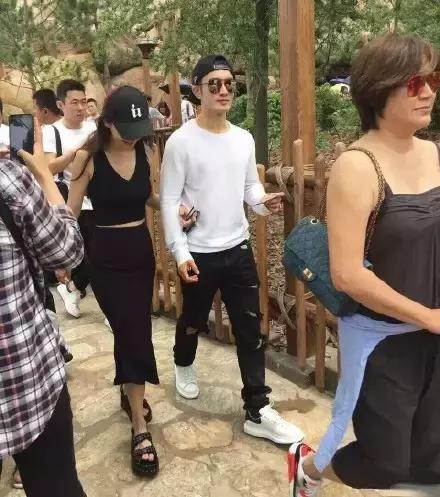 chanel新款2022鞋子,史上最全chanel运动鞋