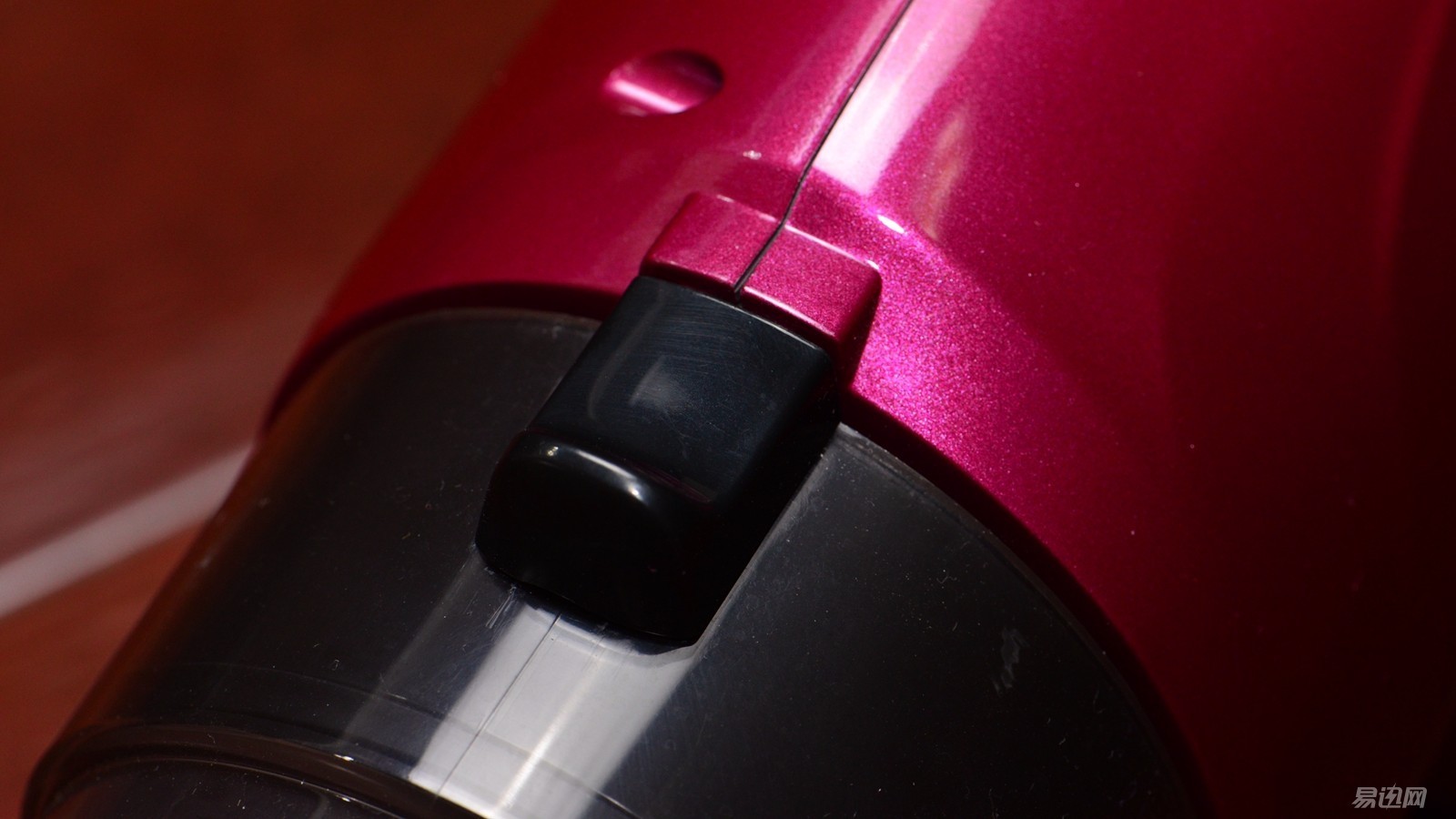 海尔吸尘器zc405s评测,海尔hzw1207z吸尘器拆解