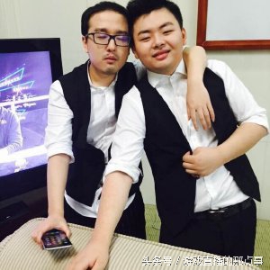 德云色在斗鱼热度有多高,德云色离开斗鱼房间被挤