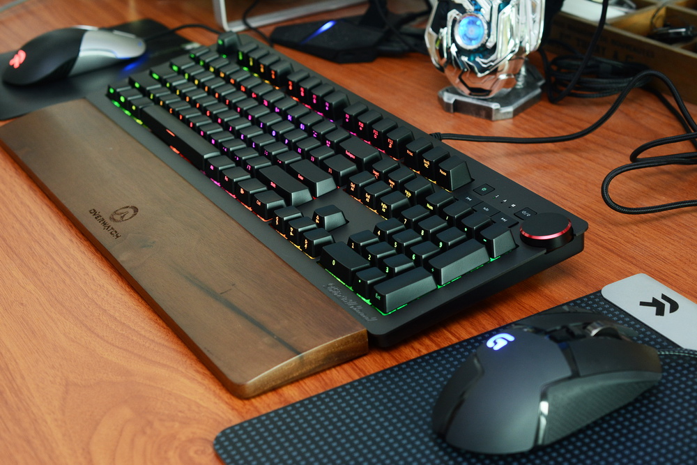 黑爵ak992三模机械键盘上手简评,黑爵机械键盘ak996测评