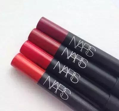 最受女生欢迎的6款口红,日常必买的10款口红有哪些