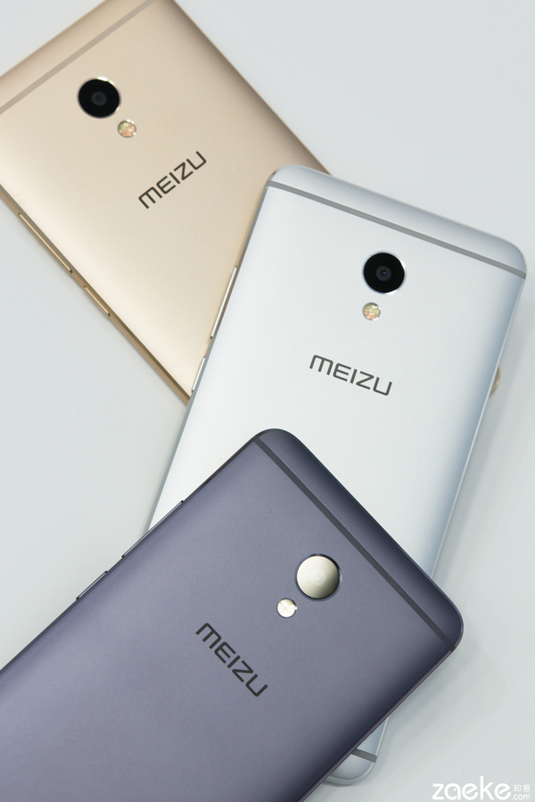 魅蓝e2开箱上手体验,魅蓝e简单小评测