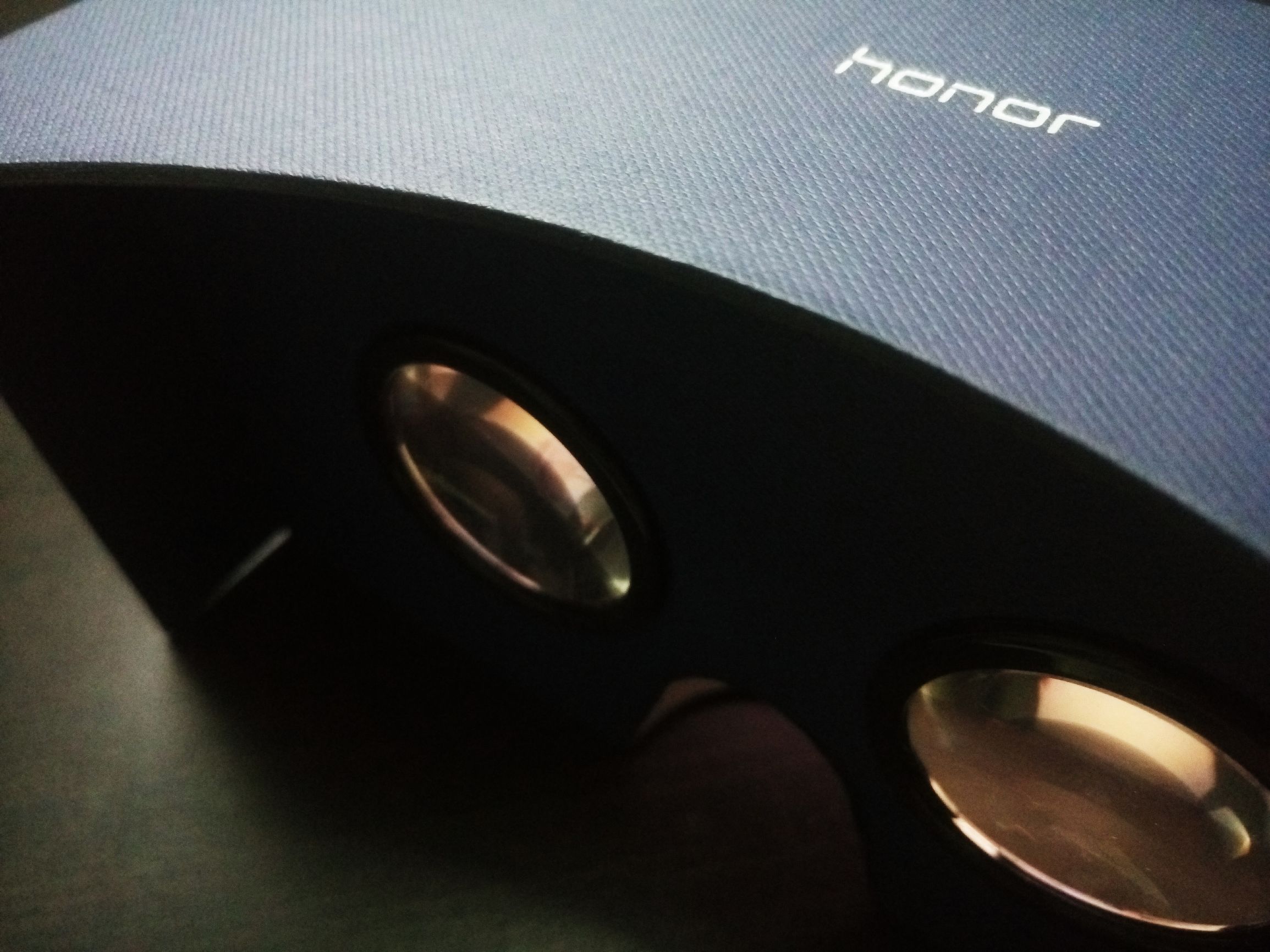 荣耀v8参数详细参数,荣耀v8的vr盒子