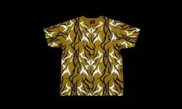 除了以最屌的姿势上热搜，他还创立了这样一个品牌！