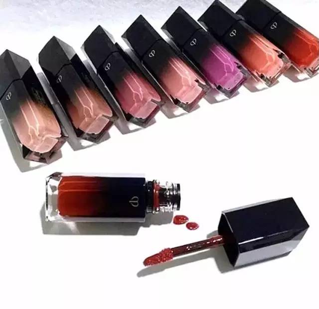 看了2018大牌的秋冬彩妆新品,2018秋冬彩妆必入合集