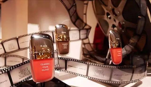 看了2018大牌的秋冬彩妆新品,2018秋冬彩妆必入合集