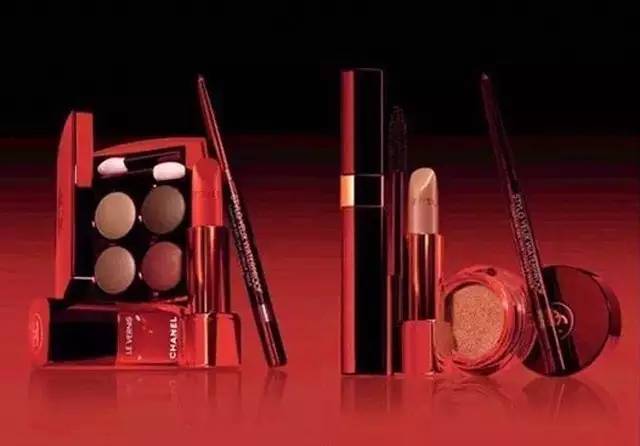 看了2018大牌的秋冬彩妆新品,2018秋冬彩妆必入合集