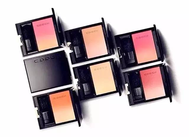 看了2018大牌的秋冬彩妆新品,2018秋冬彩妆必入合集