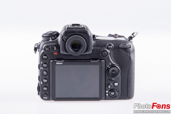 尼康d500深度评测,尼康d500和尼康d500哪个好