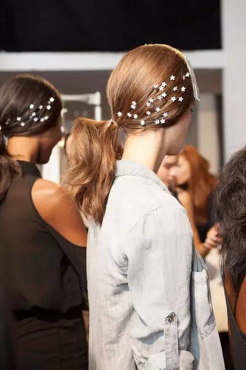 紧急救援中心年会,应急救援年会主持开场